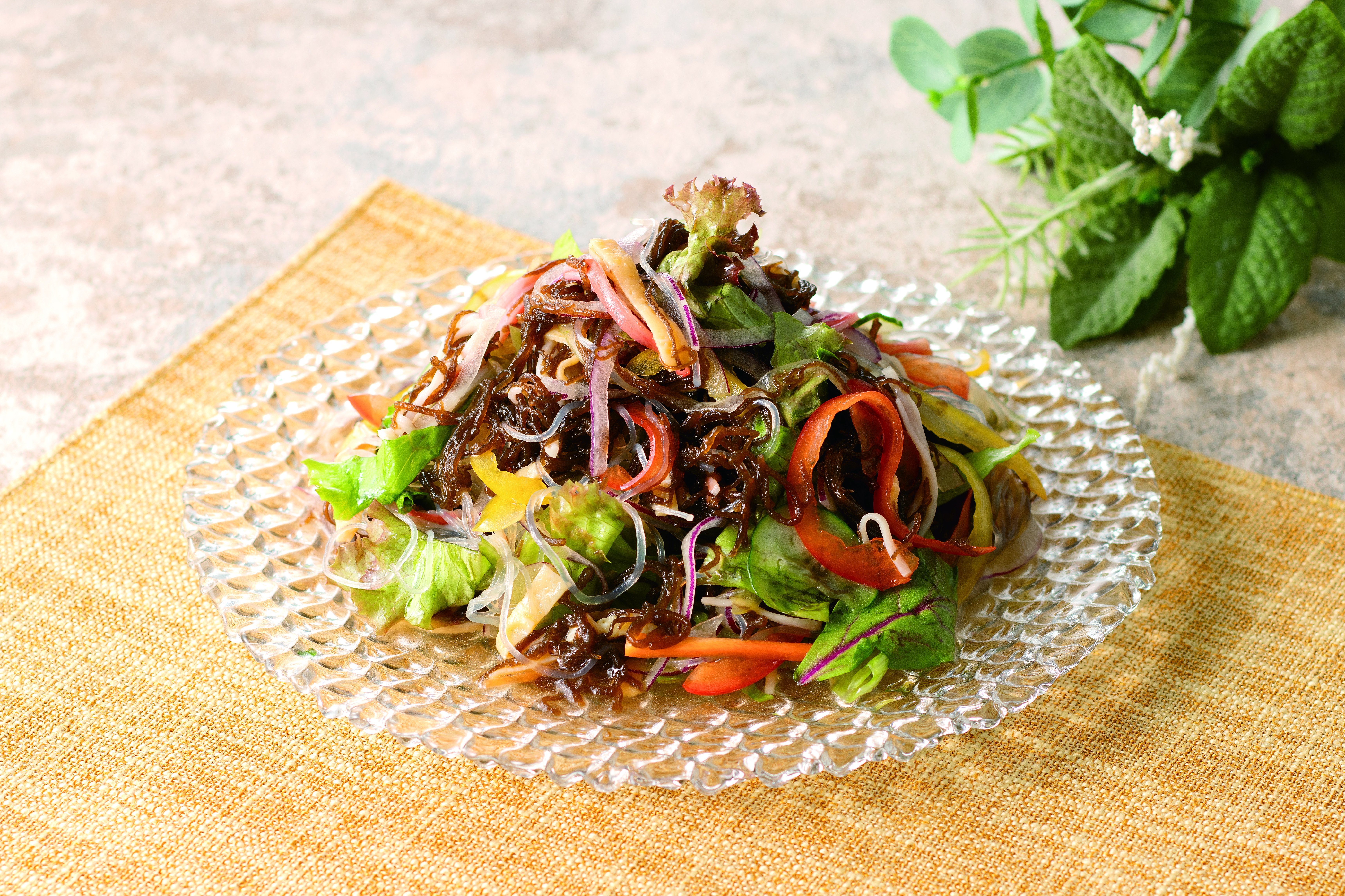 圧搾製法 純正ごま油｜Vマーク：信頼の生活ブランド｜株式会社八社会